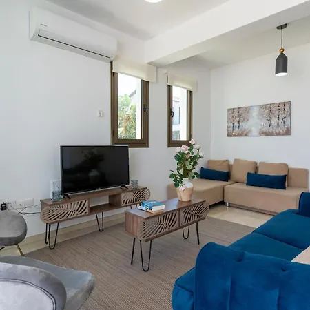 Apartment Sea La Vie 3-br In Protaras *