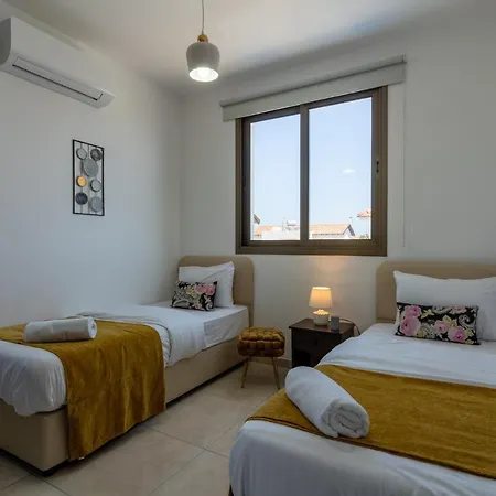 公寓 Sea La Vie 3-br In Protaras *