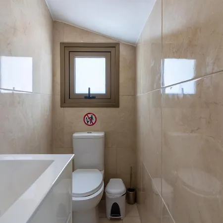 公寓 Sea La Vie 3-br In Protaras
