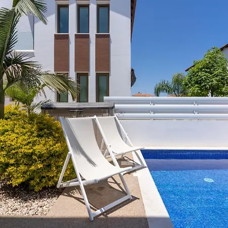 Sea La Vie 3-br In Protaras *