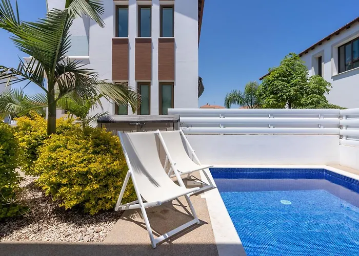 Sea La Vie 3-br In Protaras *